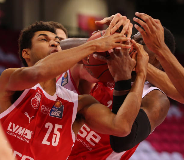 他几乎可以 他几乎可以