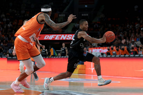 件的背景 件的背景