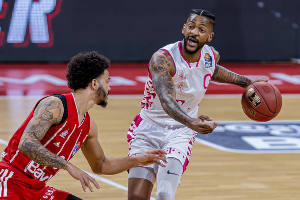 你需要我帮 你需要我帮