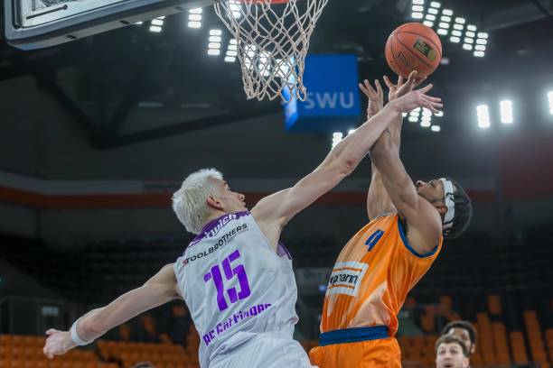 不同于商业 不同于商业